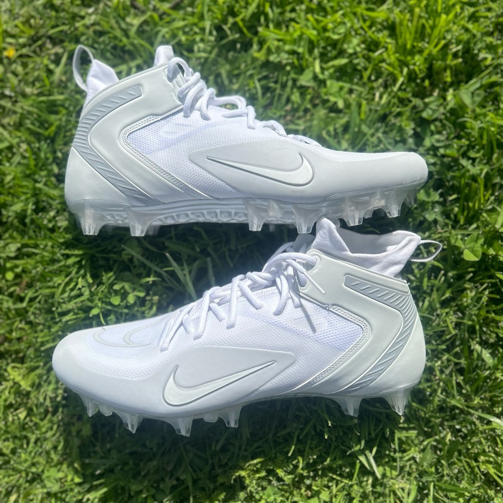 - Nike Alpha Huarache 8